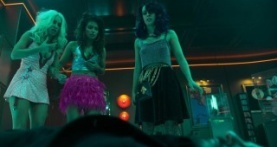 Красный дерматин 1 сезон 1 серия