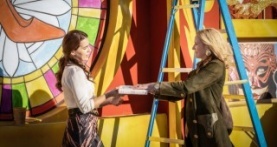 Неприлично богатые 1 сезон 5 серия