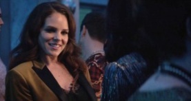 Бэтвумен 1 сезон 13 серия