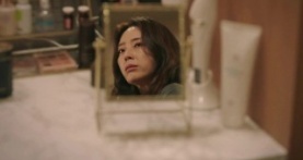 Снежное окно: Дом королевы 1 сезон 4 серия