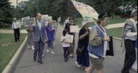 Дьявол по соседству 1 сезон 1 серия