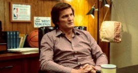 Время побеждать: Расцвет династии Лейкерс 1 сезон 2 серия