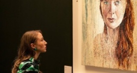 Хлоя 1 сезон 4 серия