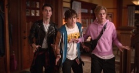 Джули и призраки 1 сезон 1 серия