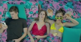 Элита. Короткие истории. Гусман, Каэ, Ребека 1 сезон 1 серия