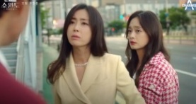 Снежное окно: Дом королевы 1 сезон 8 серия