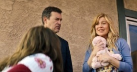 Хорошая американская семья 1 сезон 1 серия