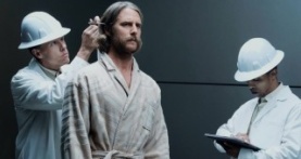 Миссис Дэвис 1 сезон 8 серия