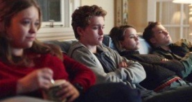 И повсюду тлеют пожары 1 сезон 7 серия