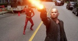 Легенды завтрашнего дня 5 сезон 1 серия