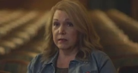 Путь вниз: Бог, жадность и культ Гвен Шамблин 1 сезон 4 серия