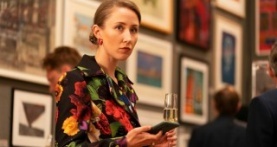 Хлоя 1 сезон 1 серия