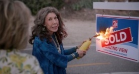 Грейс и Фрэнки 5 сезон 1 серия