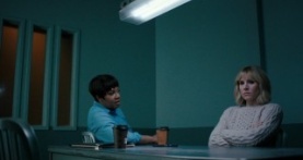 Женщина в доме напротив девушки в окне 1 сезон 7 серия