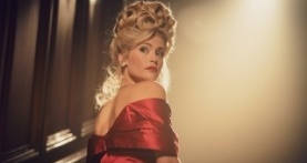 Смешная девчонка 1 сезон 1 серия