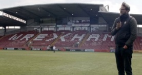 Добро пожаловать в Рексэм 1 сезон 15 серия