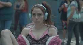 В грязи 2 сезон 1 серия В грязи 2 сезон 1 серия