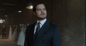 Нарядное пугало / Тайна портного 3 сезон 7 серия Нарядное пугало / Тайна портного 3 сезон 7 серия