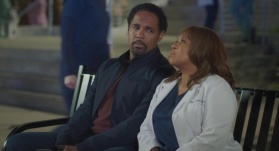 Анатомия страсти 21 сезон 18 серия