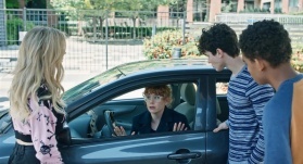 Чаки 3 сезон 2 серия