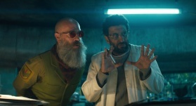 Sweet Tooth: Мальчик с оленьими рогами 2 сезон 4 серия Sweet Tooth: Мальчик с оленьими рогами 2 сезон 4 серия