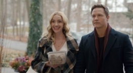 Джинни и Джорджия 2 сезон 1 серия