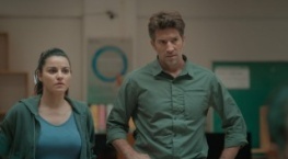 Три жизни 1 сезон 2 серия