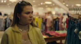 Жестокое лето 1 сезон 1 серия