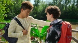 Летние секреты 1 сезон 8 серия