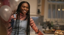 Наоми 1 сезон 8 серия