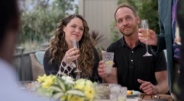 Грейс и Фрэнки 7 сезон 11 серия