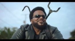 В ударе 1 сезон 5 серия