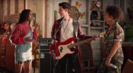 Джули и призраки 1 сезон 3 серия