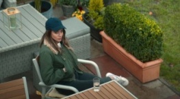 Незнакомка 1 сезон 1 серия