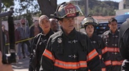 911: Одинокая звезда 4 сезон 12 серия