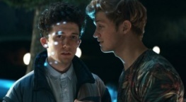 Как продавать наркотики онлайн 1 сезон 1 серия