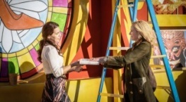 Неприлично богатые 1 сезон 5 серия