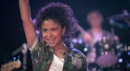 Джули и призраки 1 сезон 2 серия