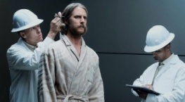 Миссис Дэвис 1 сезон 8 серия