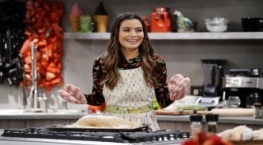 Возвращение АйКарли 1 сезон 12 серия