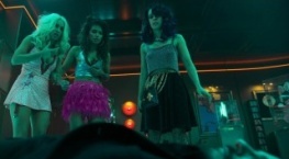 Красный дерматин 1 сезон 1 серия