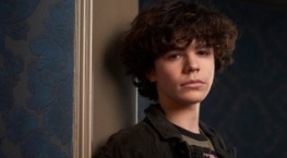 Чаки 1 сезон 2 серия