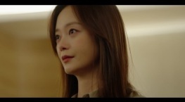 Снежное окно: Дом королевы 1 сезон 15 серия