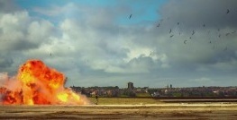 Утопия 1 сезон 2 серия